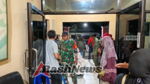 Cegah Penyebaran Rabies, Koramil 1628-05/Jereweh Terjun Kawal Eliminasi Anjing Liar