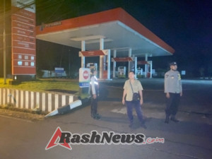 Kanit Intel Polsek Bebandem Pimpin Patroli Blue Light Patrol