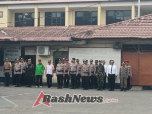 Pasi Ops Kodim 1614/Dompu Letda Inf Ilham, Hadiri Apel Gelar Pasukan