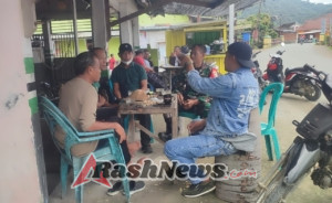 Komsos Babinsa Desa Kelanir Wujudkan Kemitraan TNI dan Masyarakat