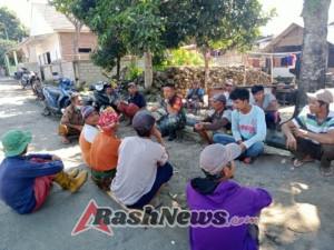 Ajak Jaga Lingkungan dan Kamtibmas, Babinsa Aikmel Sambangi Warga Kalijaga Baru