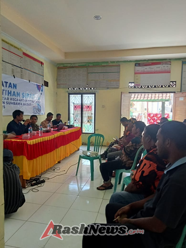 Pelatihan SIPADES dan Web Desa 2025, Babinsa Mantar Perkuat Sinergi dengan Pemerintah Desa