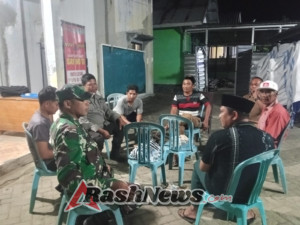 Bangun Kedekatan dengan Masyarakat, Koramil 1628-05/Jereweh Gelar Patroli Rutin