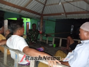 Babinsa Desa Jambu Ajak Warga Waspada Lewat Ronda Malam Terpadu