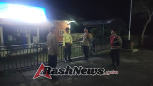 Polsek Bebandem Laksanakan Blue Light Patrol untuk Antisipasi Gangguan Kamtibmas