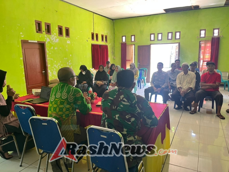 Pemdes Gelar Sosialisasi Desa Layak Anak, Babinsa Koramil 1628-03/Seteluk Turut Ambil Peran