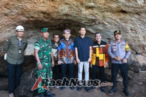 Pelestarian Budaya Sumba Timur, Menteri Kebudayaan RI Kunjungi Galeri Tenun dan Situs Purba