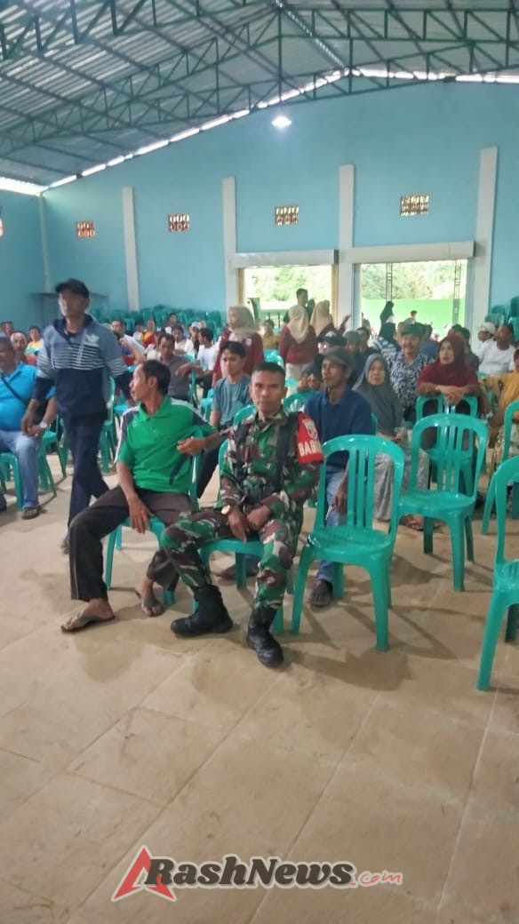 Koramil 1628-01/Taliwang Kawal Pendistribusian Kartu KSB Maju Sejahtera Tahap I