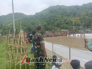 Harlah Desa Sapugara Bree ke-22 Meriah, Babinsa dan Bhabinkamtibmas Siaga Pengamanan