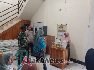 Babinsa Desa Goa Pimpin Pengamanan dan Pendampingan Penyaluran Bantuan Pangan 2025