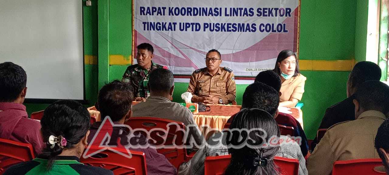 Babinsa Koramil Borong Dorong Sinergi Lintas Sektor dalam Evaluasi Program Puskesmas Colol