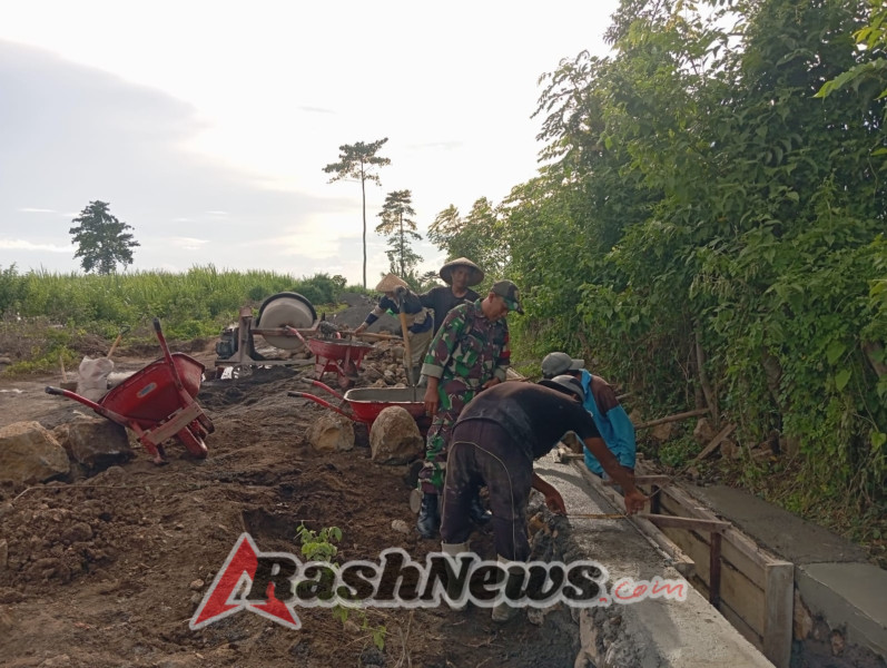 Gotong-Royong Bersama Babinsa, Infrastruktur Pertanian di Dusun Ointala Makin Optimal
