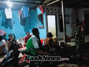 Babinsa Peringgasela Timur Gelar Patroli Malam untuk Jaga Keamanan dan Ketertiban Lingkungan ‎