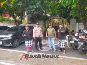 Wujudkan Kamseltibcar Lantas Di Libur Natal, Polsek Abiansemal Gelar Pengaturan Sore