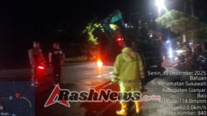 Patroli Sat Samapta Polres Gianyar Pantau Longsor Dampak Hujan Lebat di Batuan Sukawati