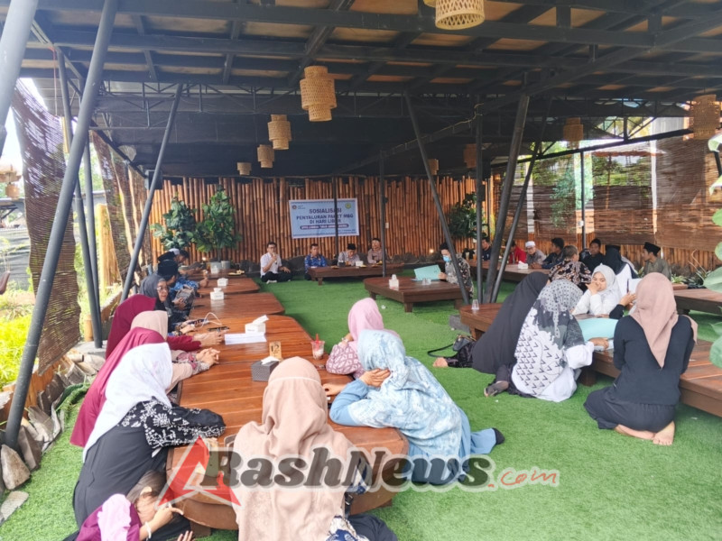 Sertu Lalu Deny Budiartha Hadiri Sosialisasi Penyaluran Makan Bergizi Gratis di Kecamatan Aikmel
