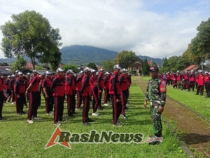 Koramil 1609-05/Sukasada Bentuk Karakter Generasi Muda Melalui Pelatihan PBB