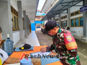TNI dan Polri Hadir di Sekolah, Dorong Generasi Muda Jembrana Peduli Sesama.