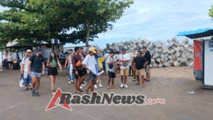 Pastikan Keamanan Akses Keluar Masuk, Danramil Nusa Penida Terjunkan Anggota Patroli Pelabuhan