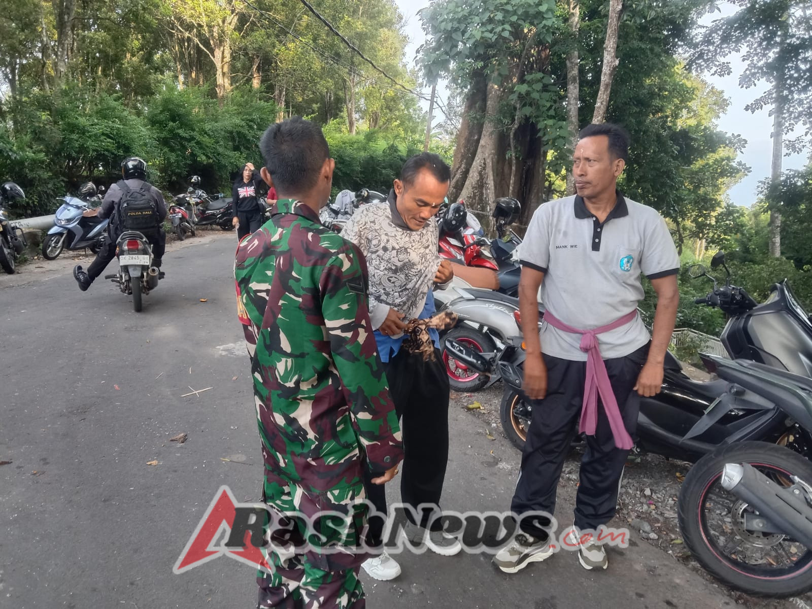 Babinsa Telage Gandeng Warga Lewat Komsos, Optimalkan Keamanan Lingkungan Berbasis Silaturahmi