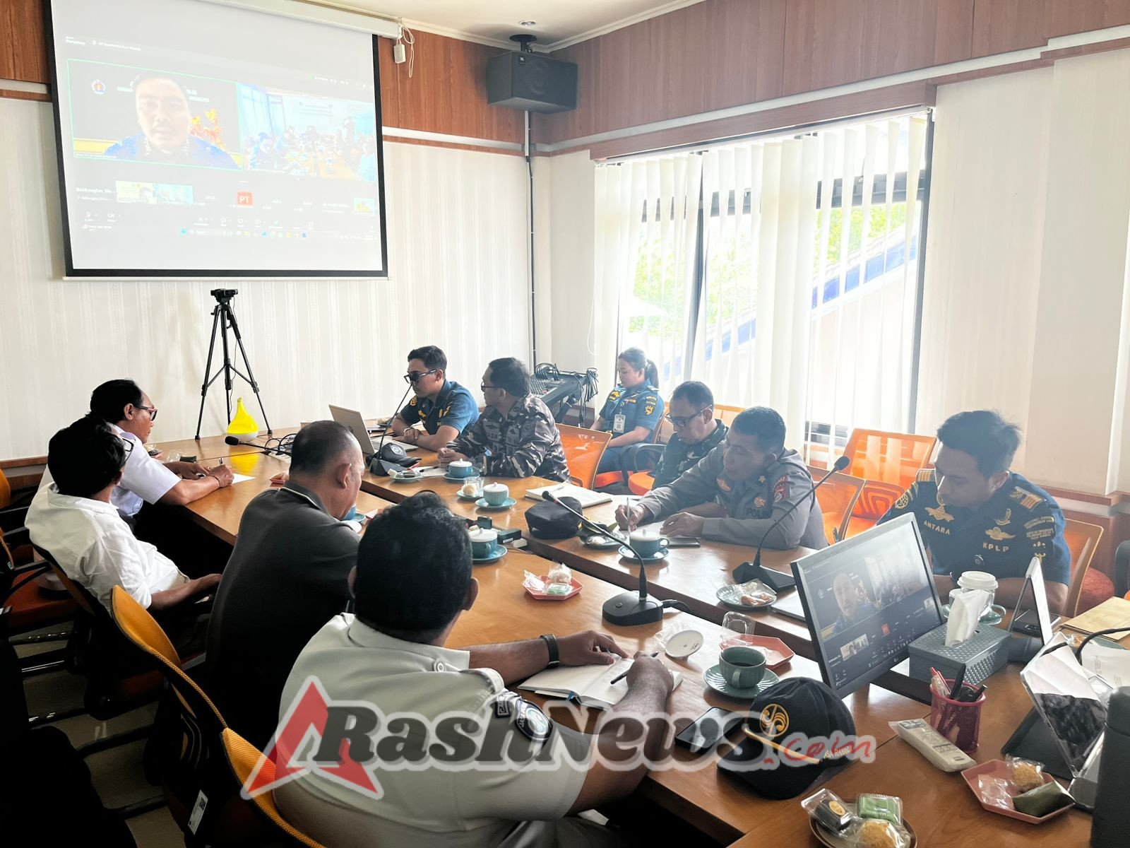 Danramil Nusa Penida Tekankan Pentingnya Sinergitas Dan Komunikasi Demi Suksesnya Perayaan Natal 2025 Dan Tahun Baru 2026