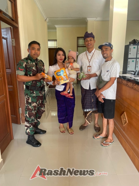 Babinsa Tohpati Dampingi 7 Bumil Dan 3 Anak Stunting Terima PMT Dan Vitamin Dari Pemdes