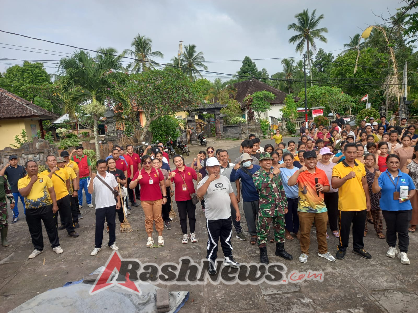 Warga Banyuseri Antusias Ikuti Gerakan Pemberantasan Sarang Nyamuk 3M Plus