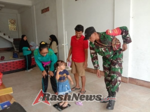 Babinsa Semarapura Kangin Tegaskan Posyandu Balita Langkah Efektif Cegah Stunting Bagi Anak