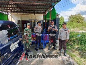 Babinsa Koramil 1607-04/Alas Laksanakan Pengamanan Perayaan Natal di Desa Luar