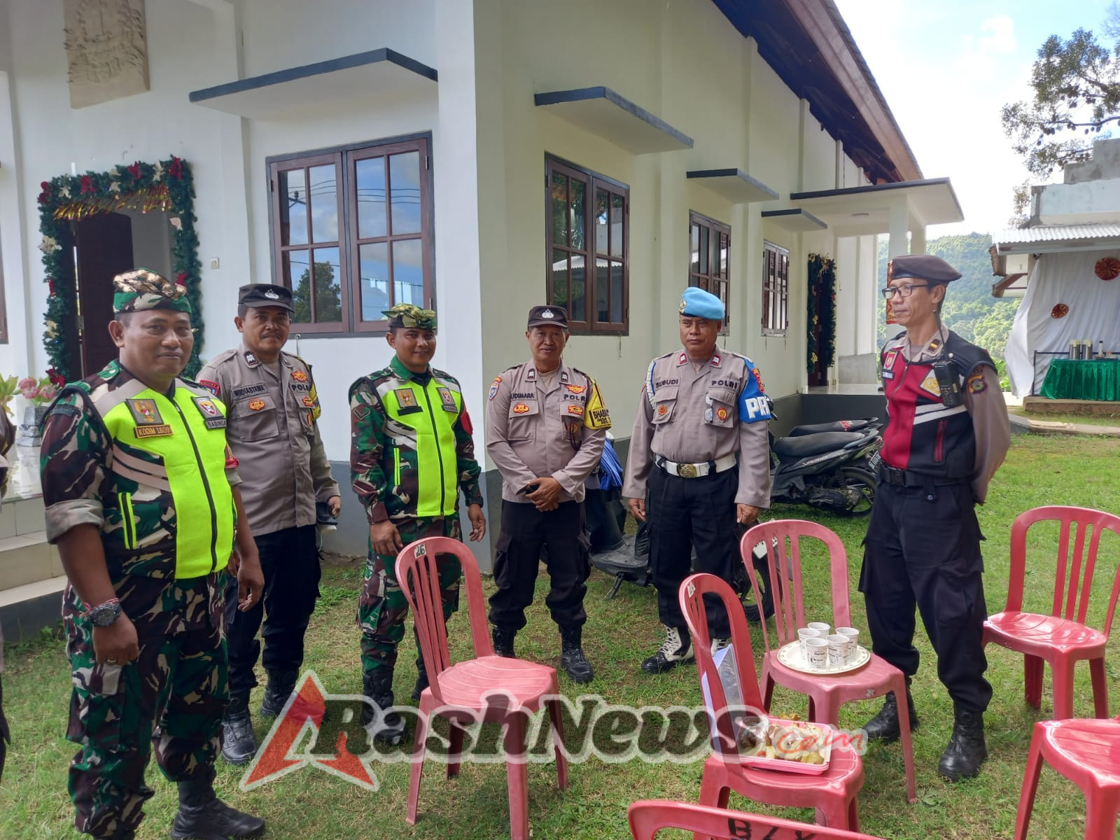 Aman dan Lancar, Babinsa Kedis Amankan Perayaan Natal 2025 di GKPB Jemaat Bukit Zaitun