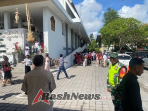 Babinsa Abianbase Hadir di Tengah Jemaat, Pengamanan Misa Natal Berlangsung Aman dan Tertib