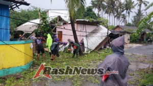Tanggal Bencana, Begini Reaksi Cepat Koramil Nusa Penida Tangani Musibah Pohon Tumbang