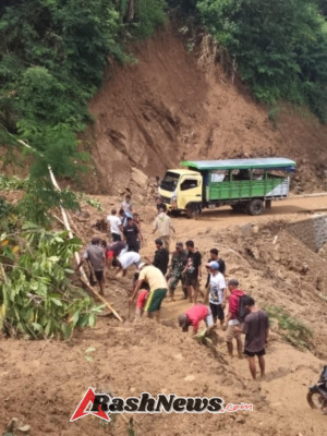 Longsor di Perbatasan Golo Munde–Lempang Paji Putuskan Akses Jalan