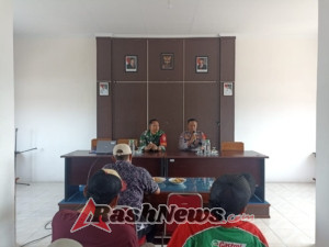 Perkuat Keamanan Desa, Babinsa Pengambengan Kumpulkan Ketua RT Guna Hidupkan Siskamling