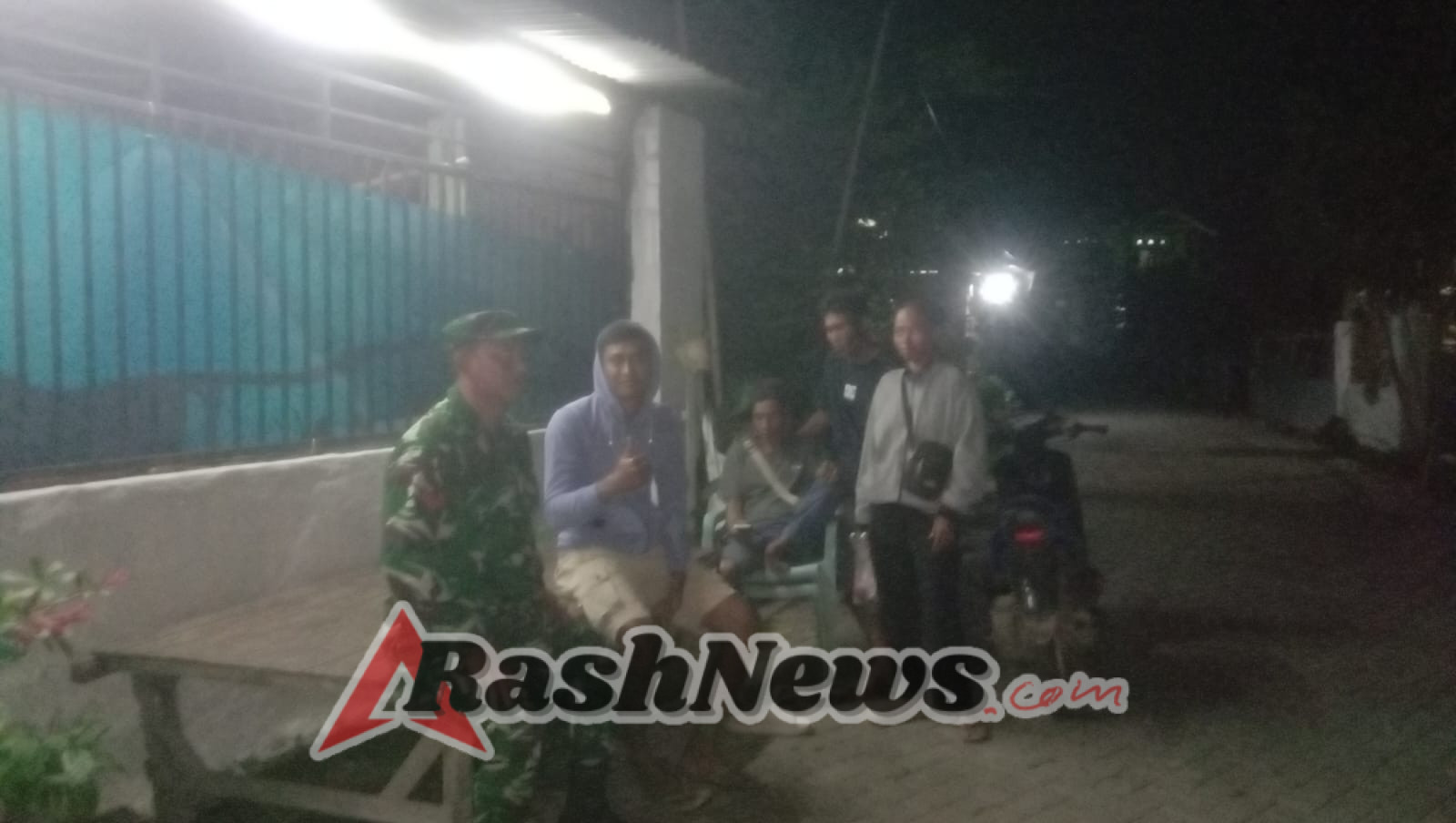 Jelang Malam Tahun Baru 2026, Koramil 1607-06 Lape Lopok Perkuat Patroli dan Pembinaan Pemuda