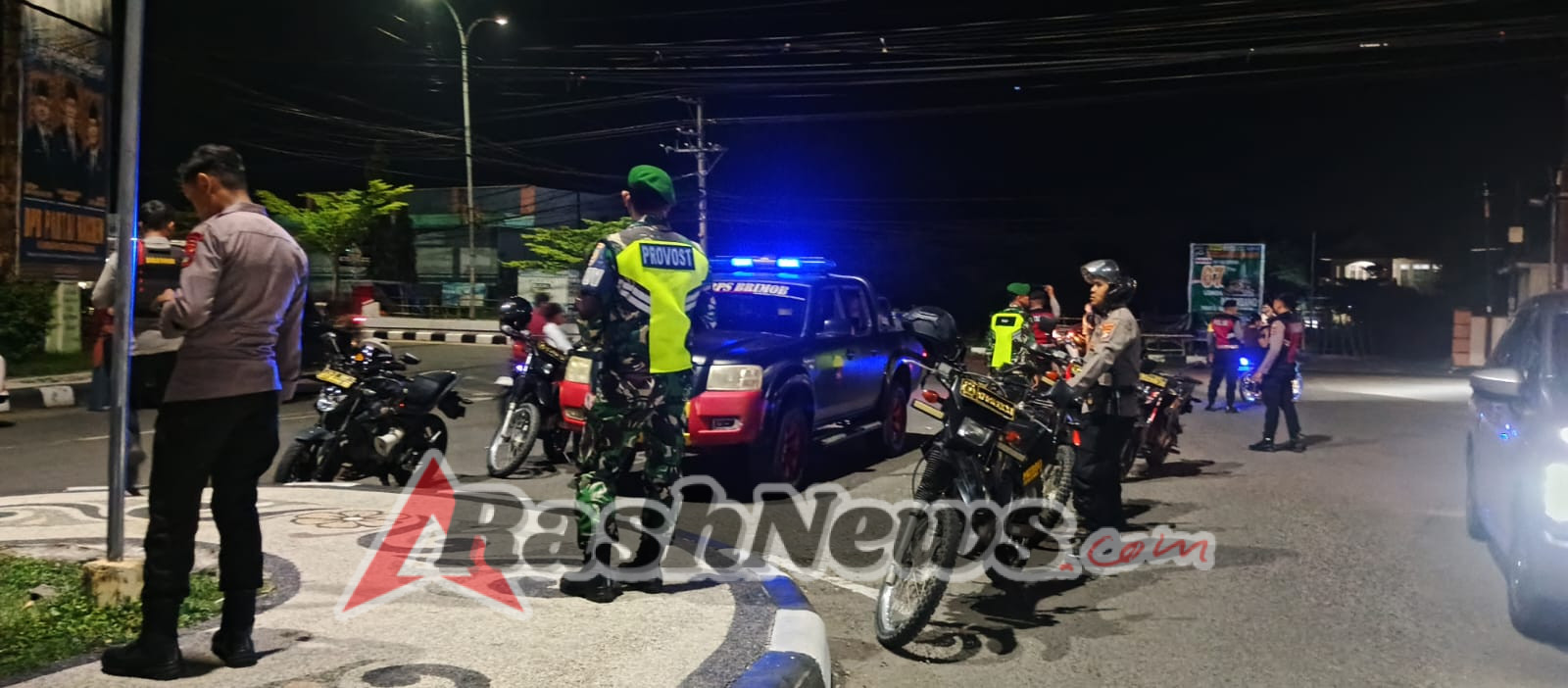 ‎Cegah Gangguan Kamtibmas, Patroli Gabungan TNI–Polri–Pemda Amankan Malam Tahun Baru di Sumbawa