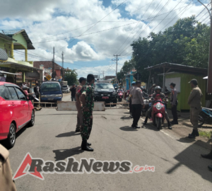 Danramil 02/Bolo Himbau Anggota Kawal Aksi Demo Pemuda Anti Korupsi Secara Persuasif
