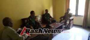 Babinsa Koramil 1624 – 01/Larantuka Lakukan Komsos Dan Monitoring Wilayah Desa Riangkotek