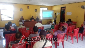 Babinsa Koramil 1602-01/Ende Dampingi Warga dalam Pembentukan Pos Bankum Desa