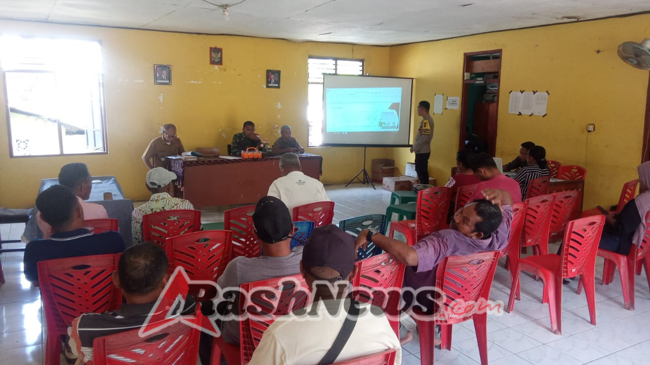 Babinsa Koramil 1602-01/Ende Dampingi Warga dalam Pembentukan Pos Bankum Desa