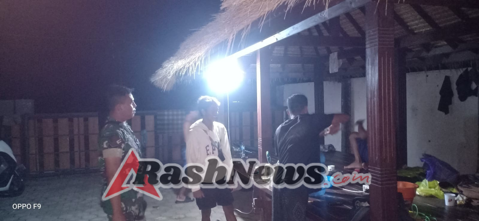 Koramil 1628-04/Poto Tano Laksanakan Siskamling dan Imbauan Kamtibmas kepada Warga