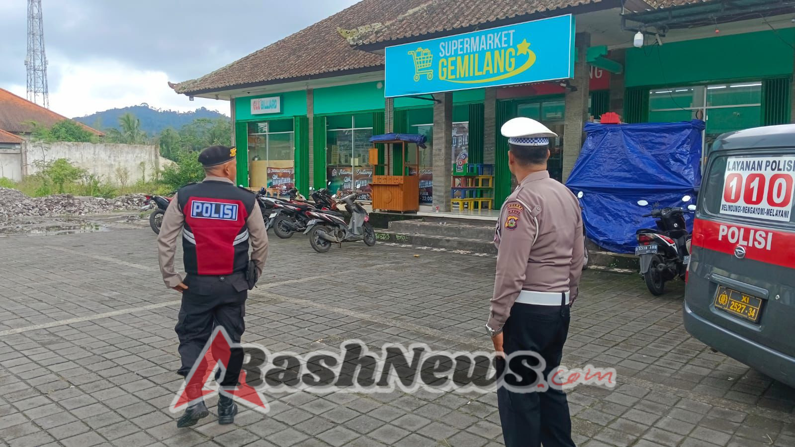 Polsek Selat Laksanakan Patroli untuk Menjaga Keamanan dan Ketertiban Masyarakat