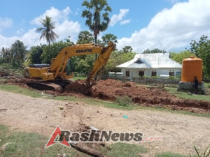 Pemantauan Babinsa di Lokasi KDKMP Batutua Jaga Kelancaran Progres Penggalian Pondasi