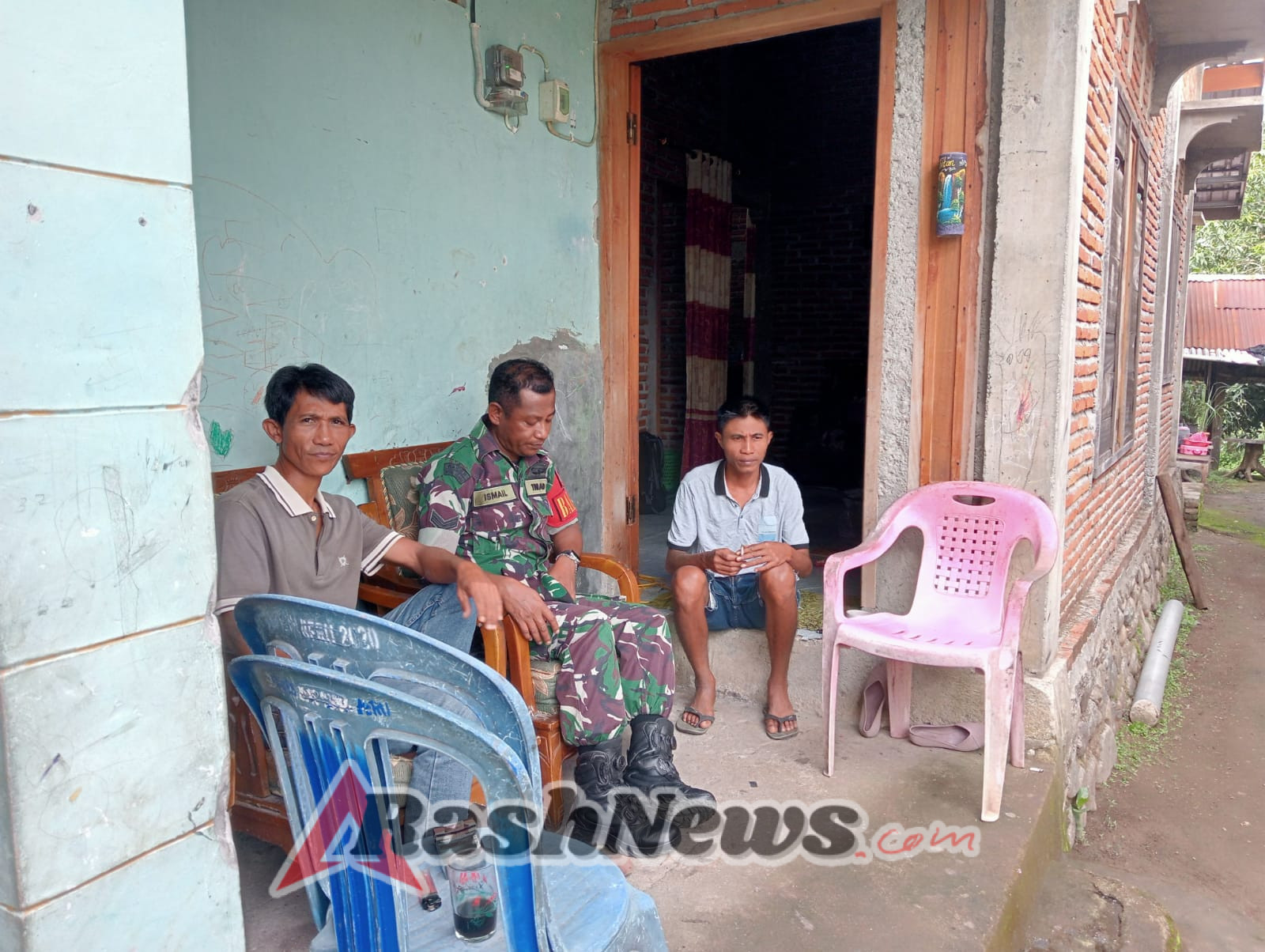 Babinsa Desa Beru Aktif Bersosialisasi, Warga Dapatkan Edukasi dan Perlindungan