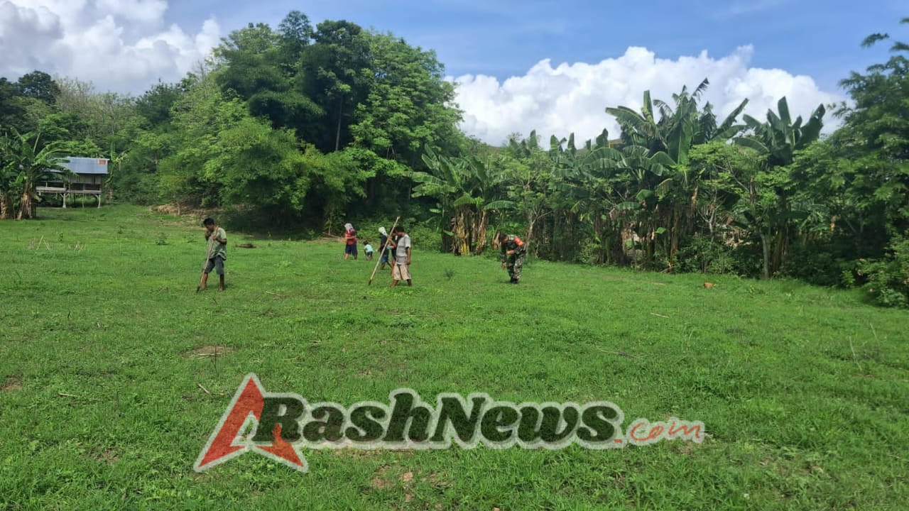 Dukung Swasembada Pangan, Babinsa Koramil 1601-05 Tanam Jagung Bersama Warga