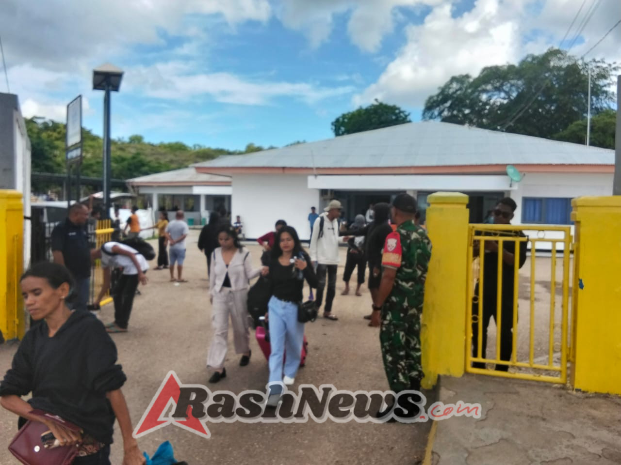 Usai Bongkar Muat, KMP Kalibodri Berlayar Menuju Bolok–Kupang, Situasi Dinyatakan Aman