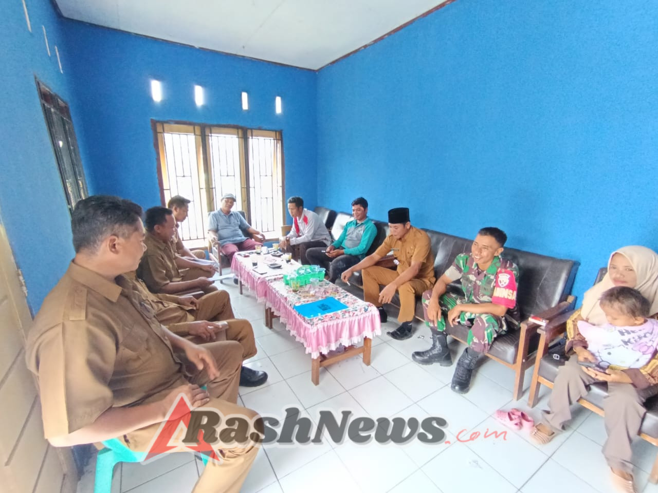 Kegiatan Komsos Babinsa Desa Nangakara Berjalan Lancar dan Aman