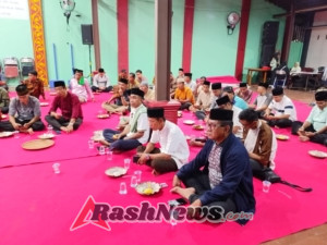 Sinergi TNI dan Pemda Sumbawa Barat Terlihat di Forum Yasinan, Kapten