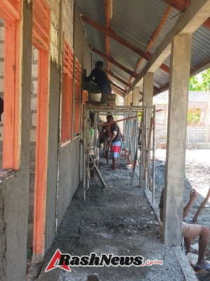 Gotong Royong TNI Warga Majukan Pembangunan Sekolah Perbatasan