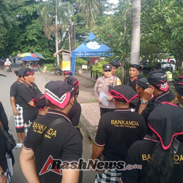 Polsek Dawan Amankan Prosesi Nedunang Ida Bethara Goa Lawah.
